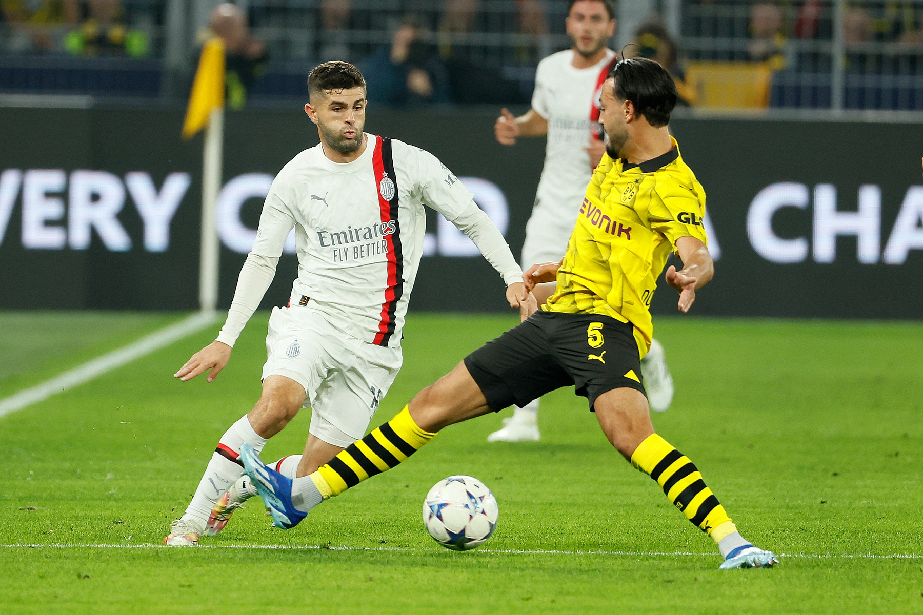 AC Milan – Borussia Dortmund typy i kursy bukmacherskie
